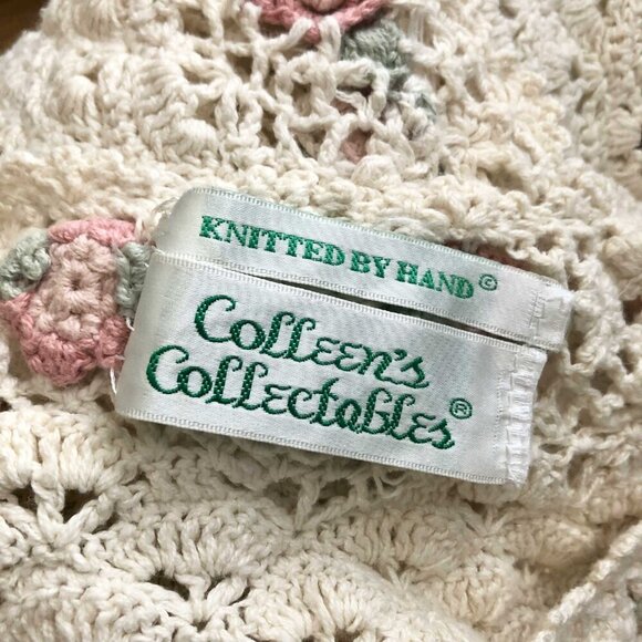 Vintage Cream Floral Sweater - Picture 6 of 7